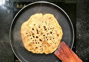 aloo paratha is ready to serve